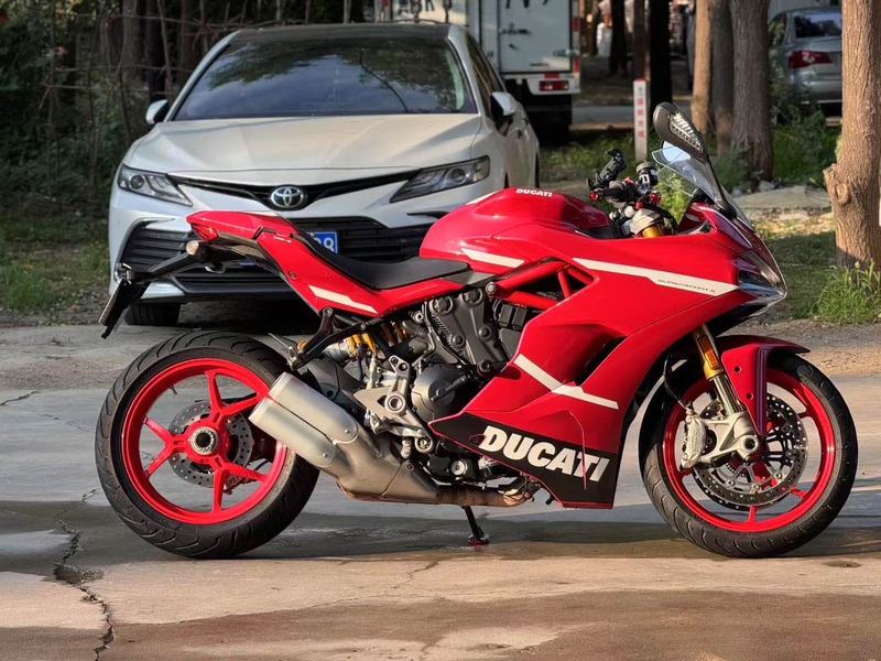 二手杜卡迪Hypermotard 939 SP