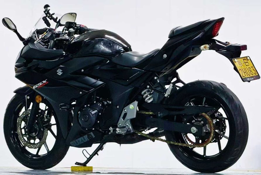 二手豪爵铃木GSX250R