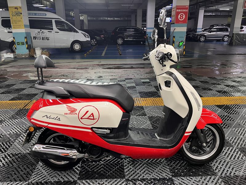 二手新大洲本田NS125LA