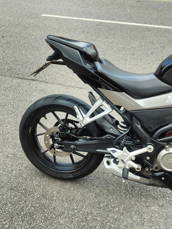二手春风250NK