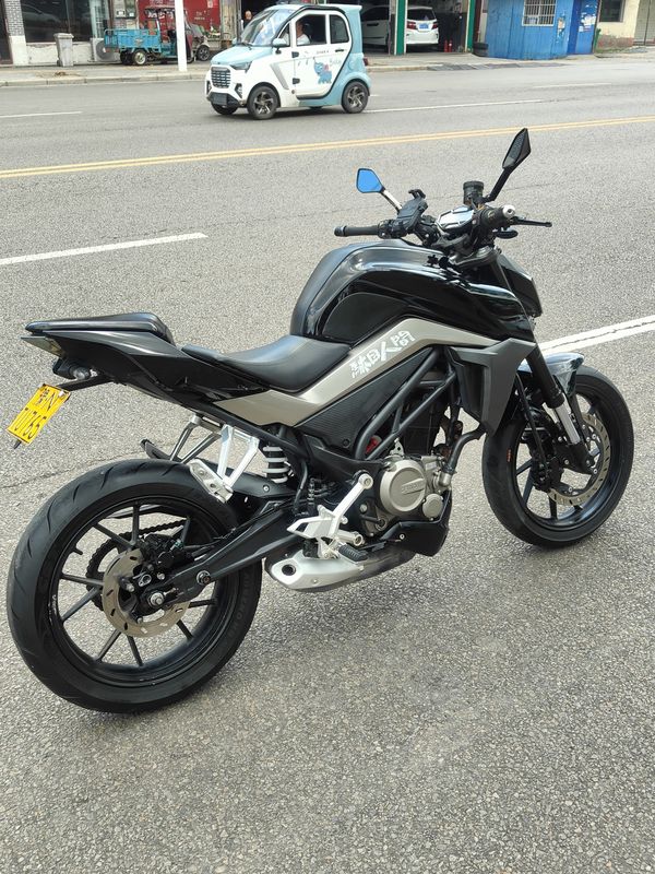 二手春风250NK