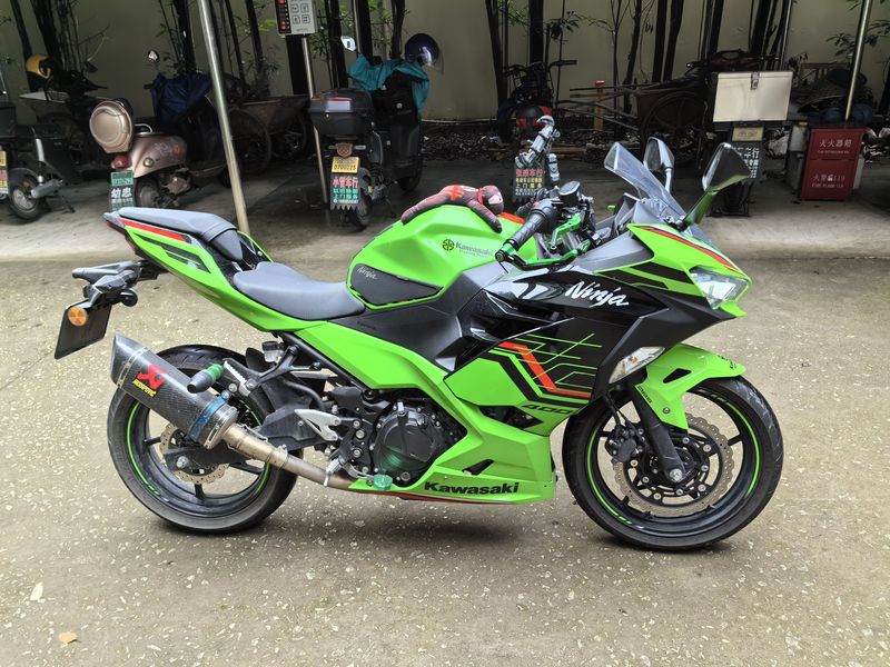 二手川崎Ninja 400