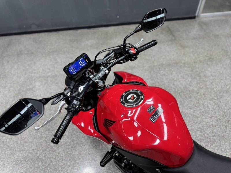 二手本田CB400F
