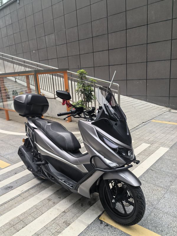 二手豪爵UHR150