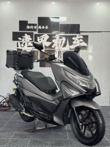 二手豪爵UHR150