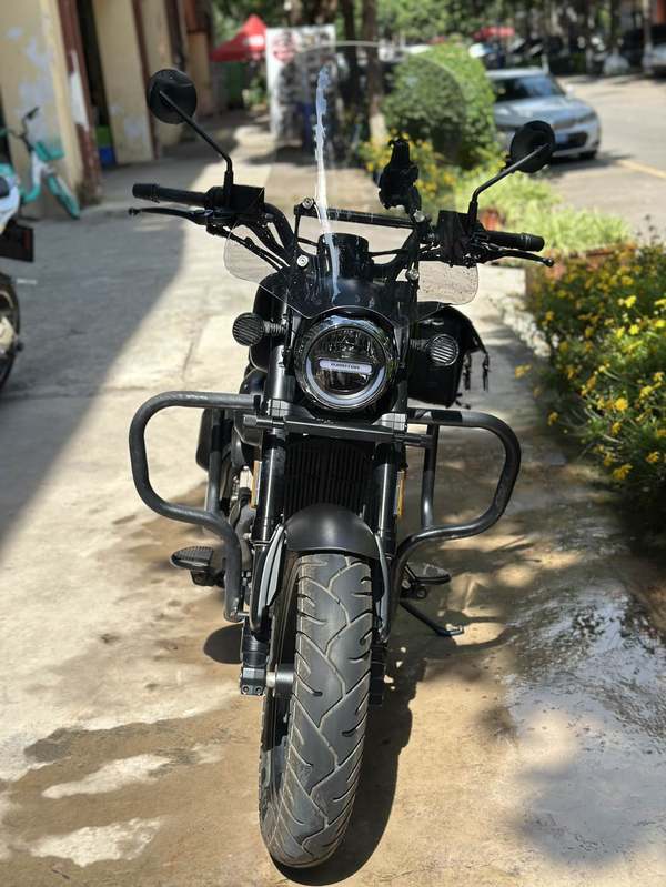 二手QJMOTOR闪300