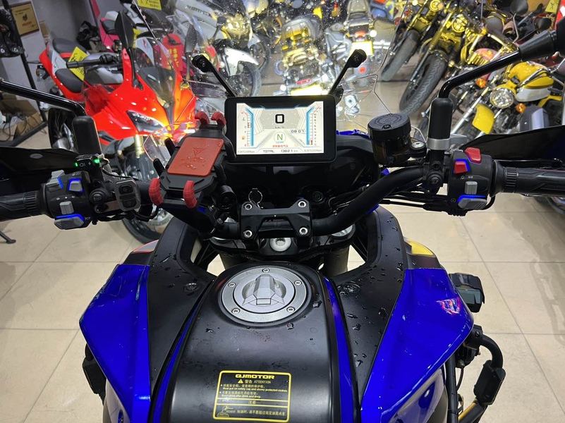 二手QJMOTOR骁800