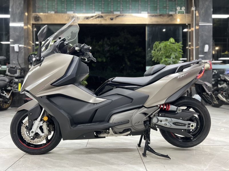 二手光阳AK550