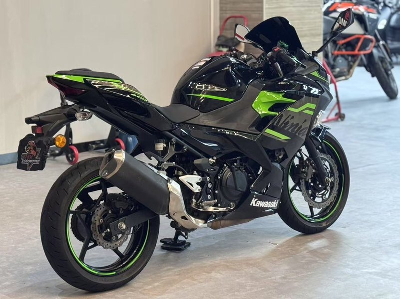 二手川崎Ninja 400
