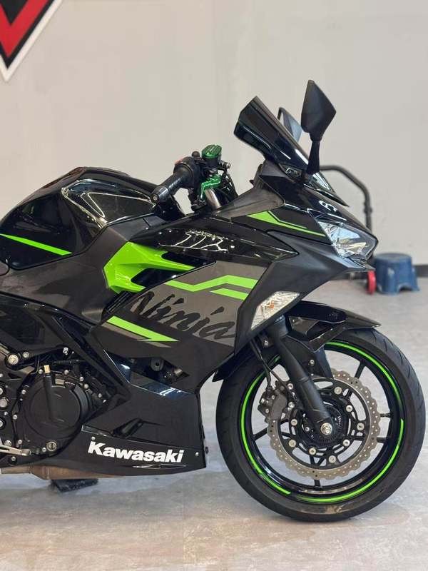 二手川崎Ninja 400