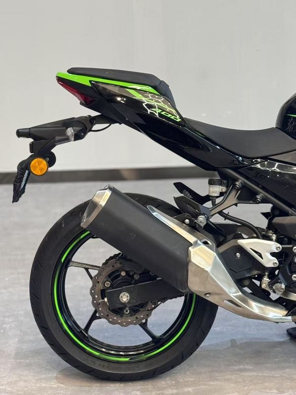 二手川崎Ninja 400