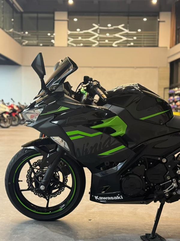 二手川崎Ninja 400