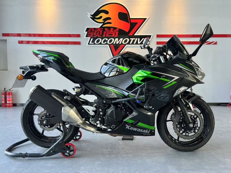 二手川崎Ninja 400