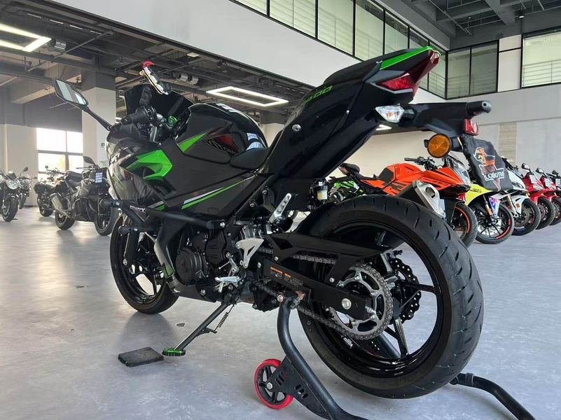 二手川崎Ninja 400