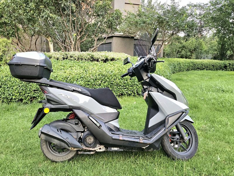 二手五羊本田NX125