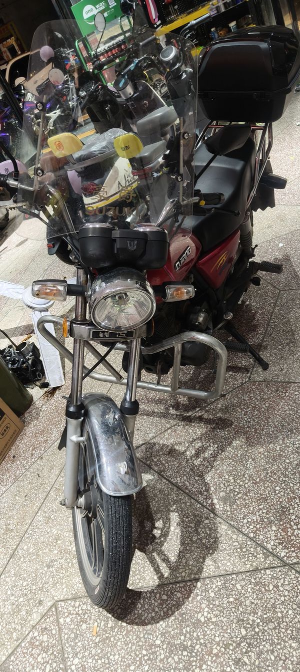 二手钱江王中王QJ125-6A