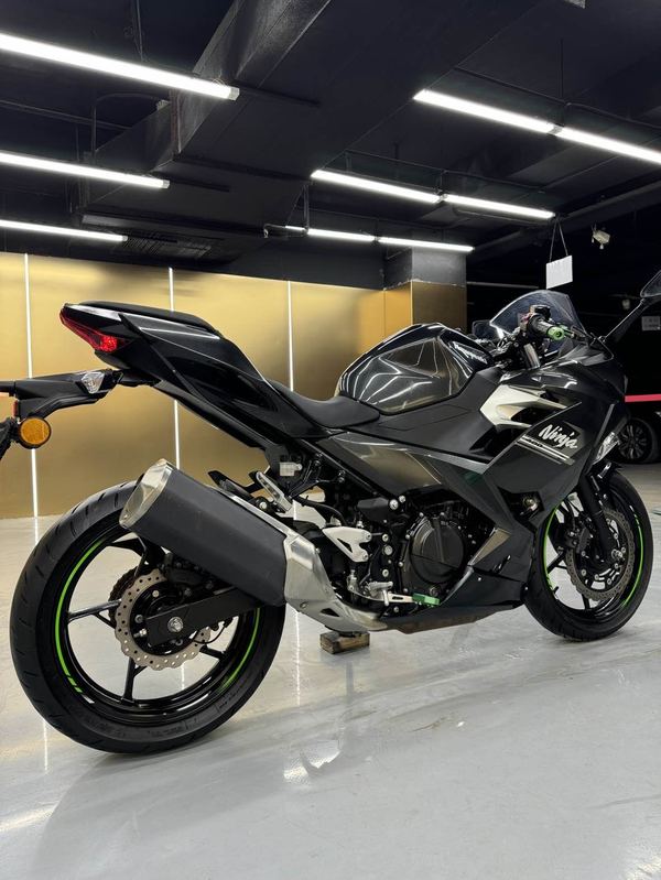 二手川崎Ninja 400