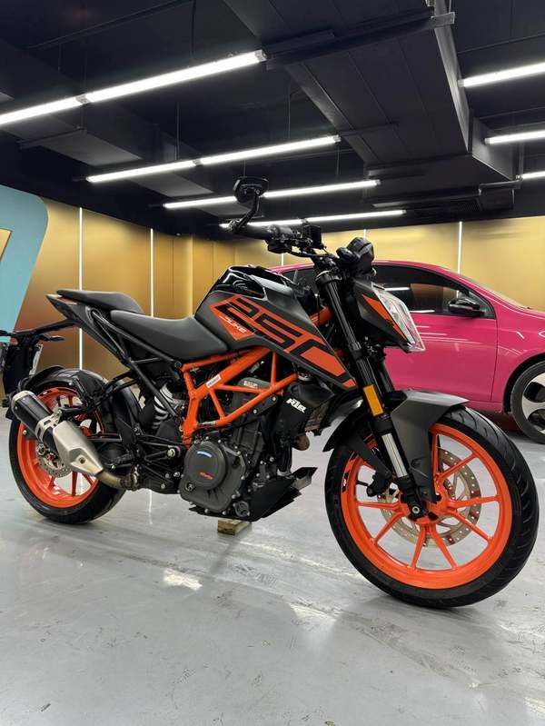 二手KTMR2R250 Duke