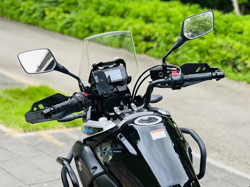 二手豪爵铃木DL250