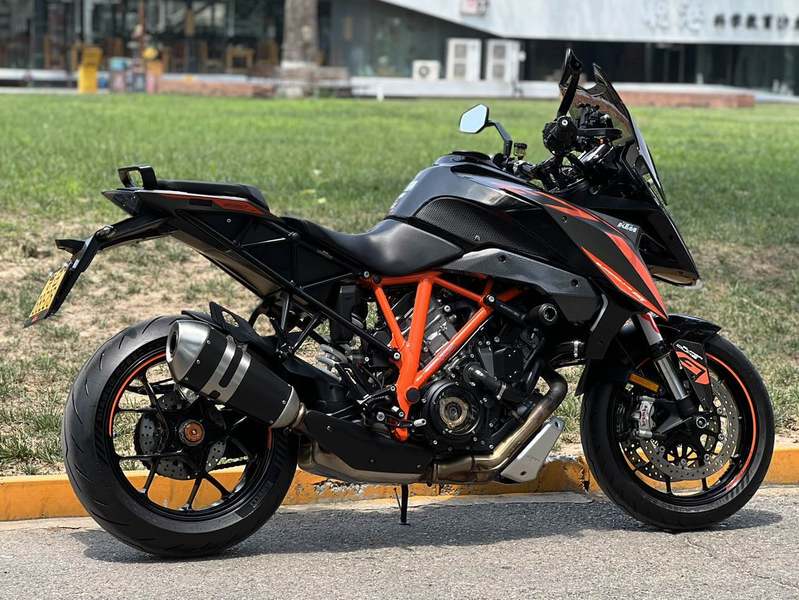 二手KTMR2R1290 Super Duke GT