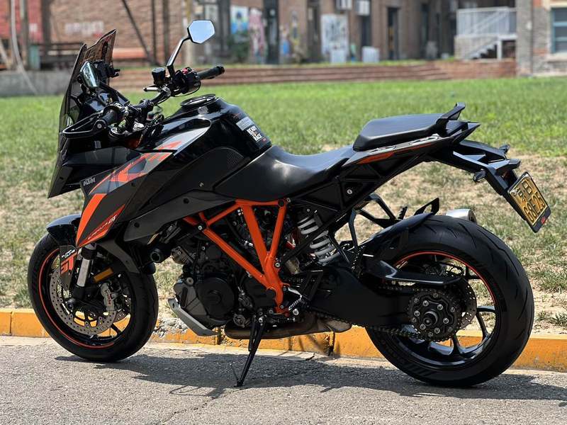 二手KTMR2R1290 Super Duke GT