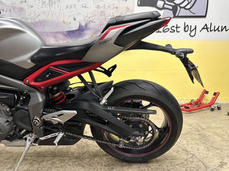 二手凯旋Street Triple 765