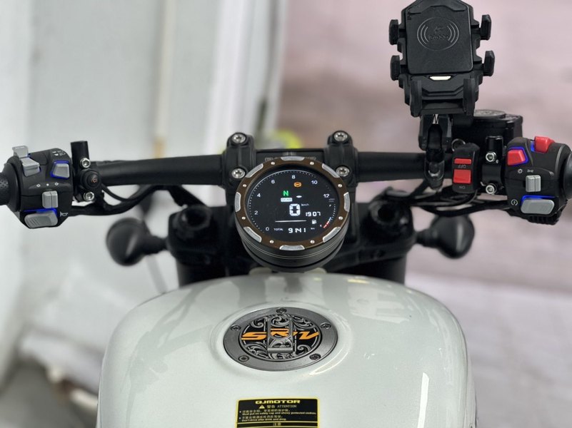 二手QJMOTOR闪350