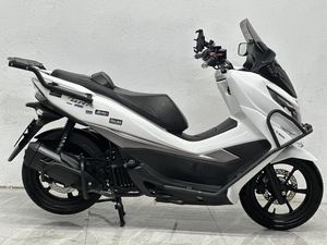 二手豪爵UHR150