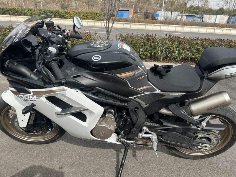 二手春风500SR VOOM
