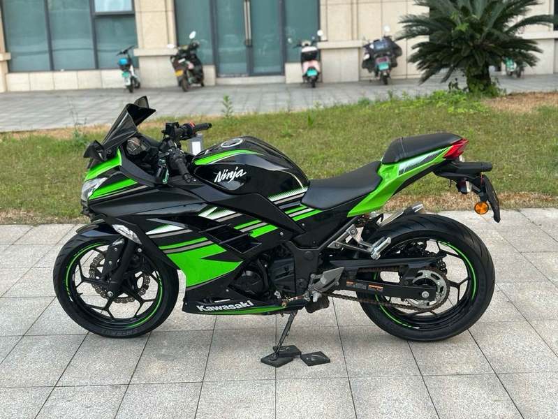 二手川崎Ninja 250