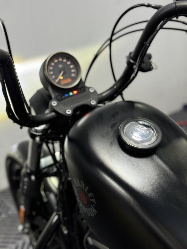 二手哈雷戴维森Iron883 硬汉