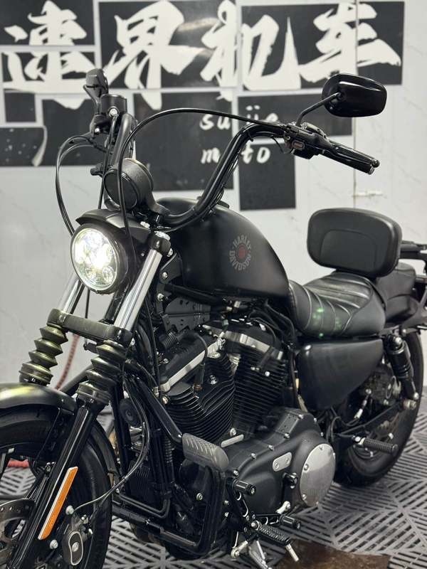 二手哈雷戴维森Iron883 硬汉