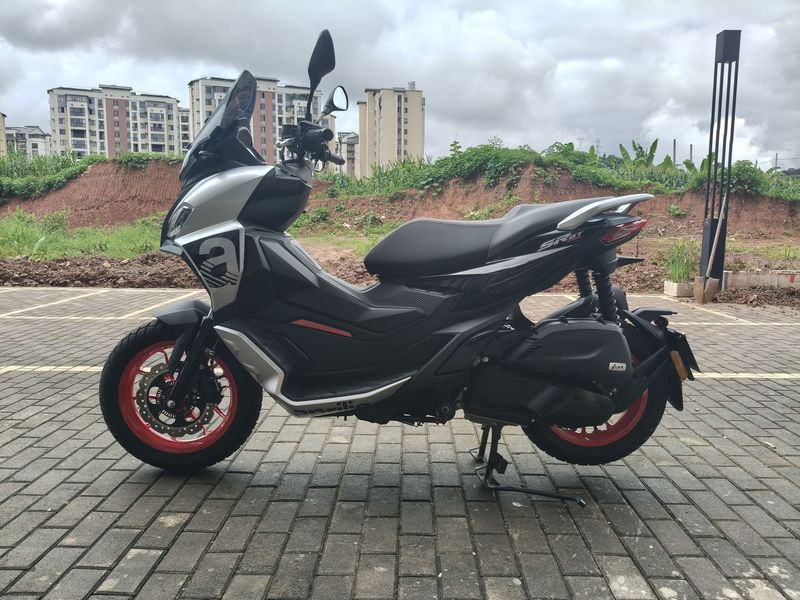 二手阿普利亚SR GT 200