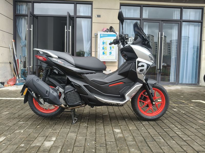 二手阿普利亚SR GT 200