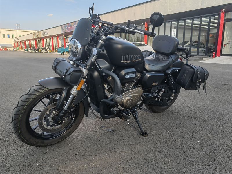 二手QJMOTOR闪300
