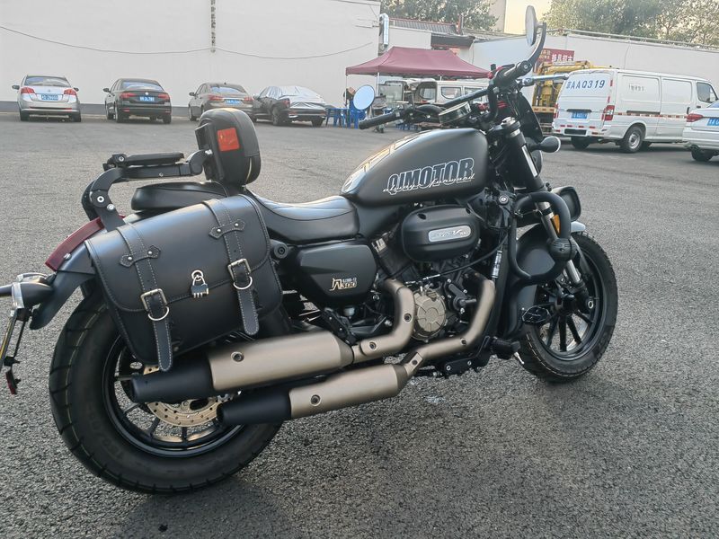 二手QJMOTOR闪300
