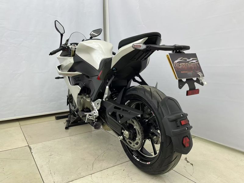 二手QJMOTOR赛550S