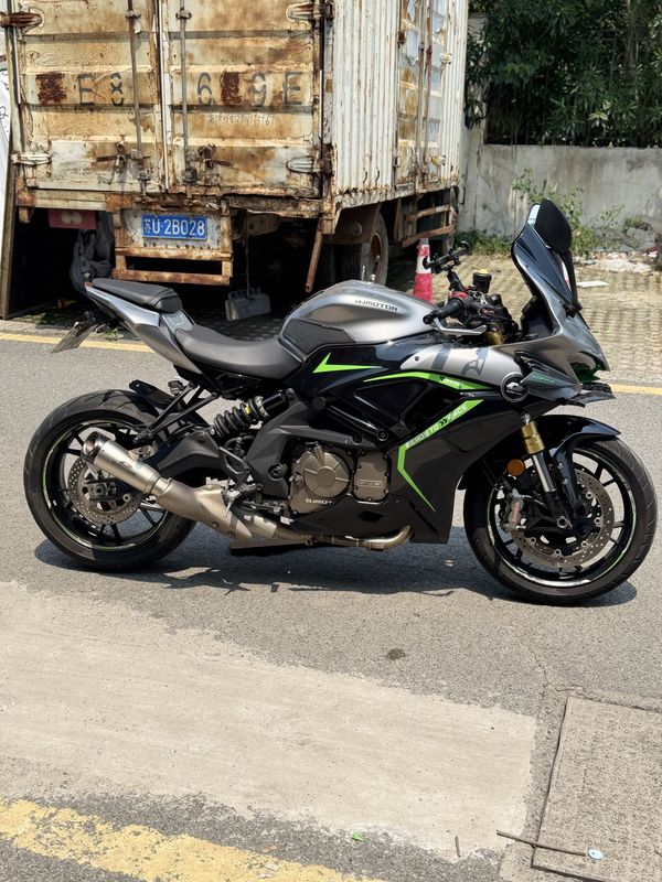 二手QJMOTOR赛600