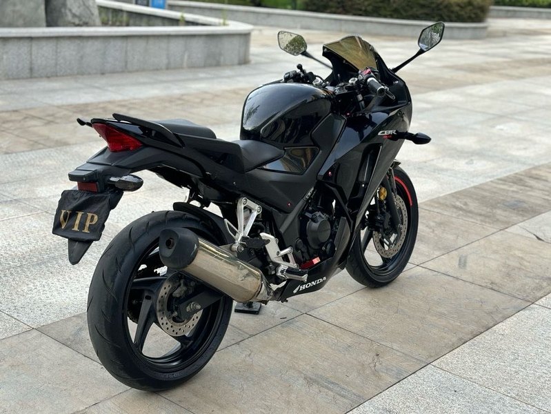 二手本田CBR300R