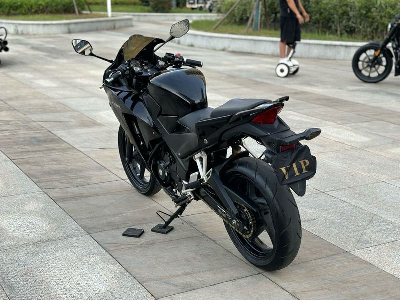 二手本田CBR300R