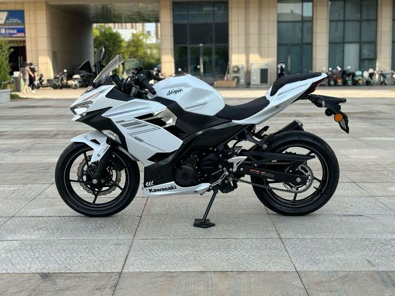 二手川崎Ninja 400