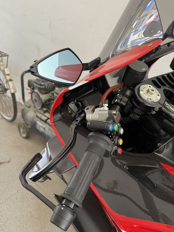二手杜卡迪Panigale V4