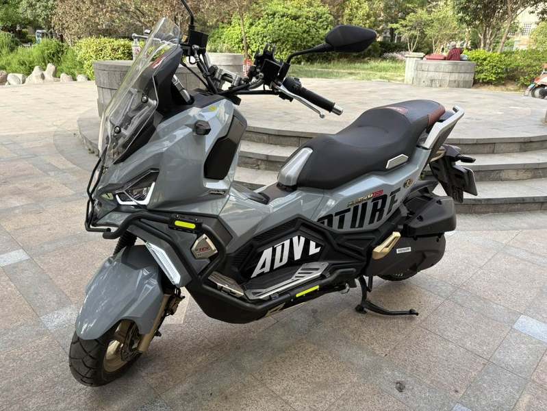 二手三阳哈士奇 Husky ADV150