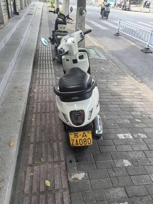 二手新大洲本田NS125LA