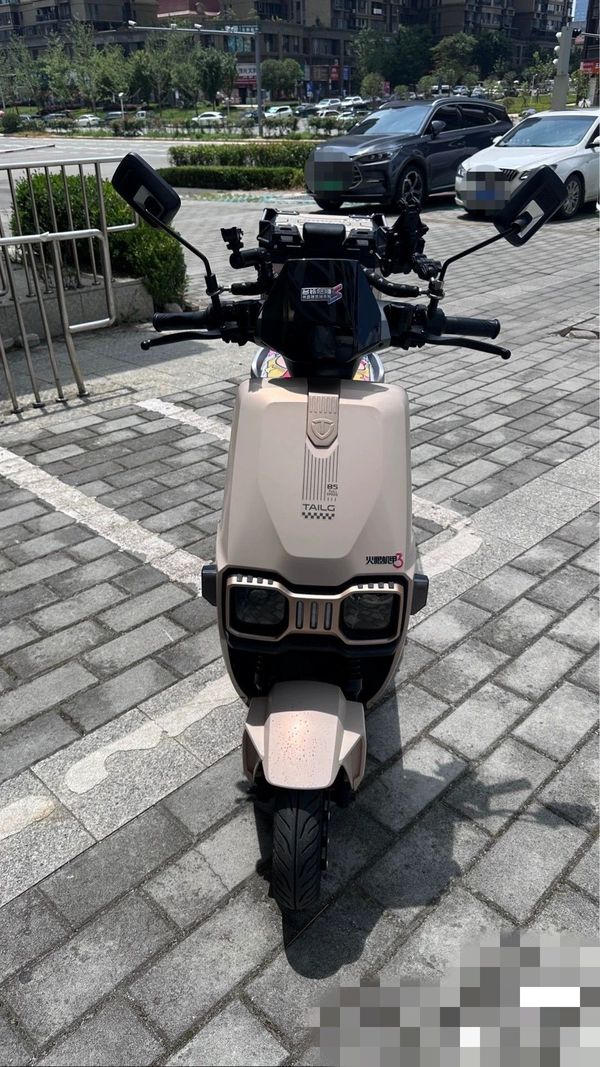 二手台铃火眼机甲1·赤兔