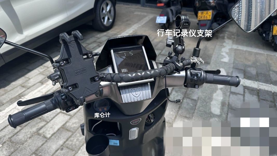 二手台铃火眼机甲1·赤兔