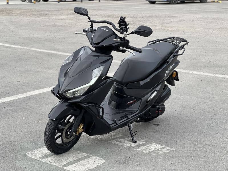 二手五羊本田NX125
