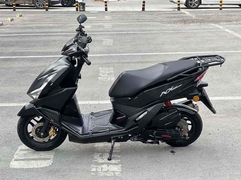 二手五羊本田NX125