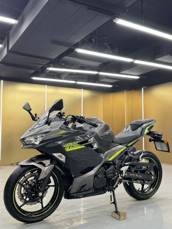 二手川崎Ninja 400