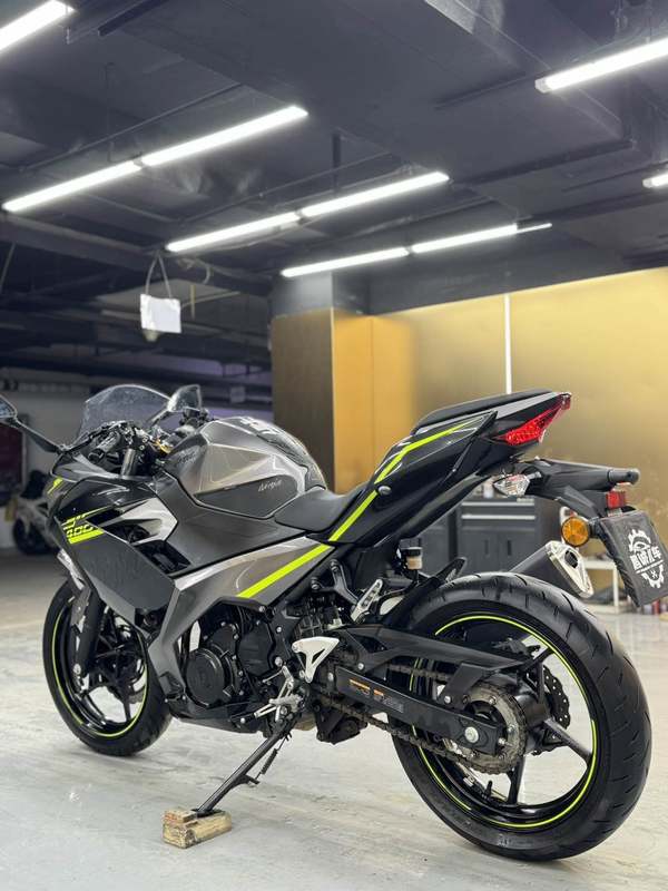 二手川崎Ninja 400